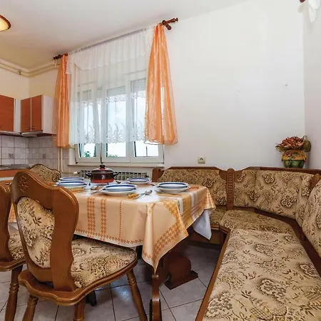 Apartman Kralja Zvonimira Iv